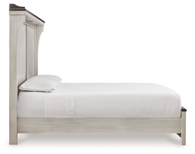 Darborn Queen Panel Bed with Mirrored Dresser and 2 Nightstands