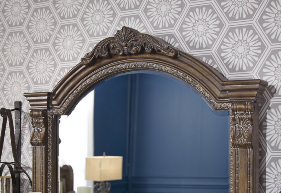 Charmond Dresser and Mirror - image 3