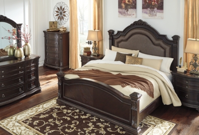 Wellsbrook bedroom store set