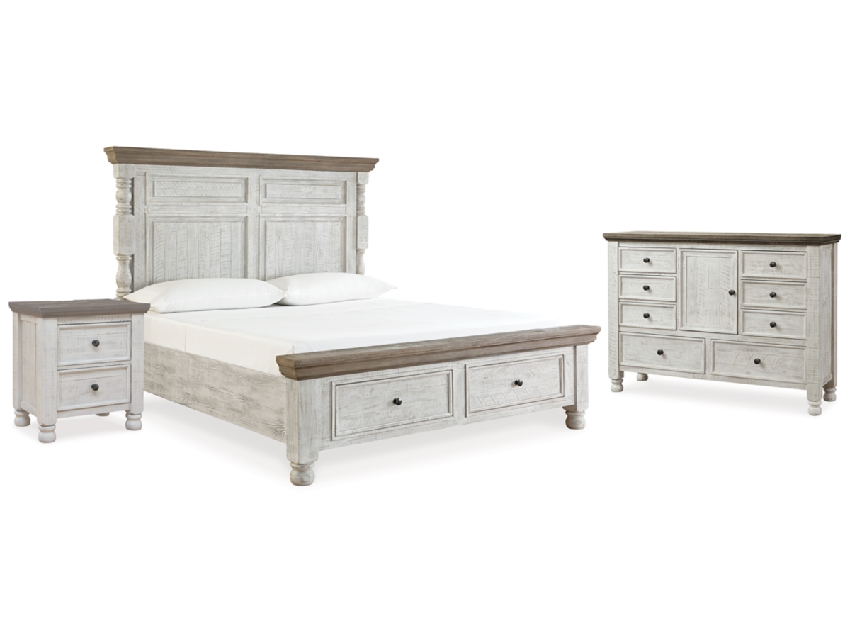 Havalance Queen Poster Bed with Dresser and Nightstand | Ashley