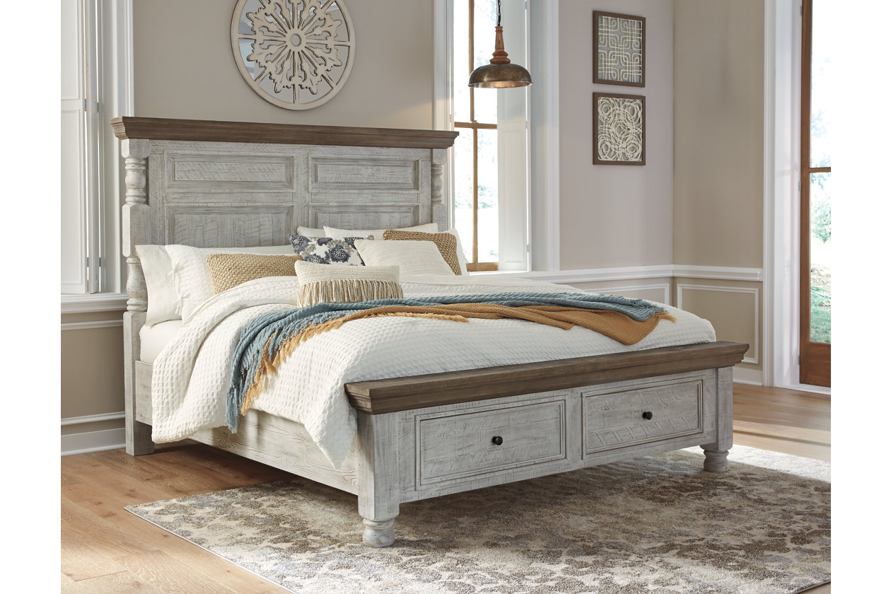 Havalance Queen Poster Bed With 2, Ashley Furniture White King Bed