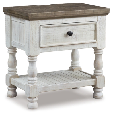 Havalance Nightstand