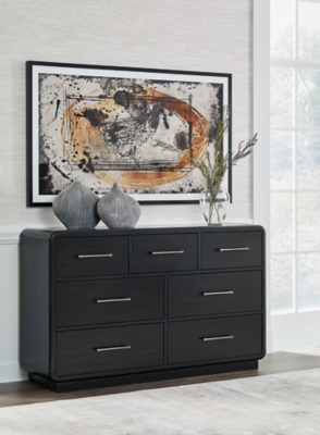 Rowanbeck 7 Drawer Dresser, Black