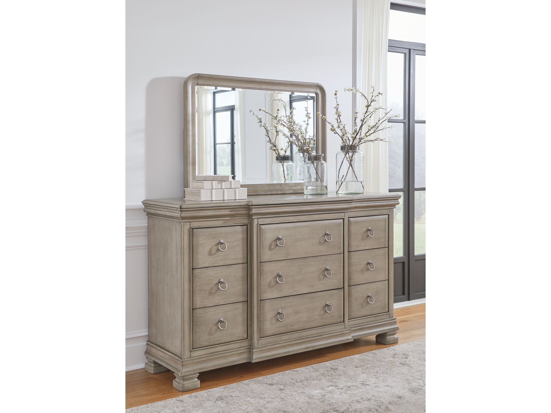 Image 1 of Lexorne  Sleigh Bed Group