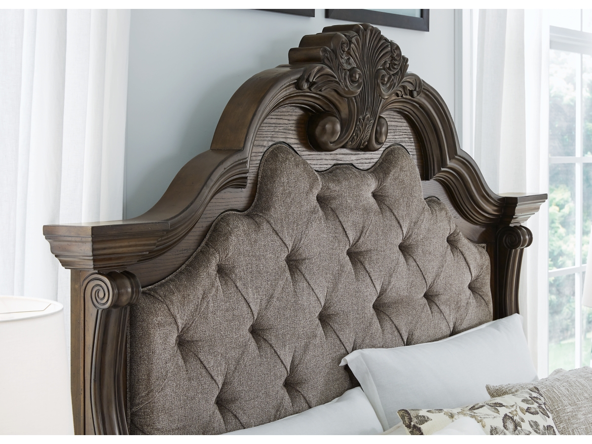 Maylee California King Upholstered Bed | Ashley