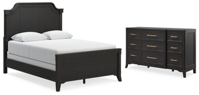 Welltern Queen Panel Bed with Dresser, Black