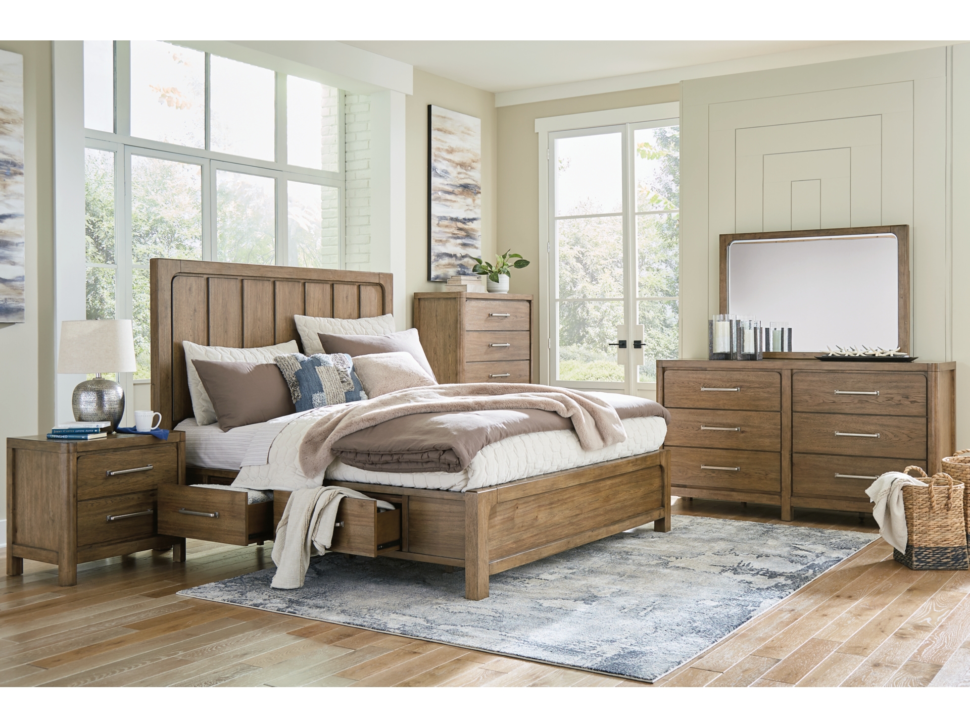 Image 2 of Cabalynn Bed with Storage