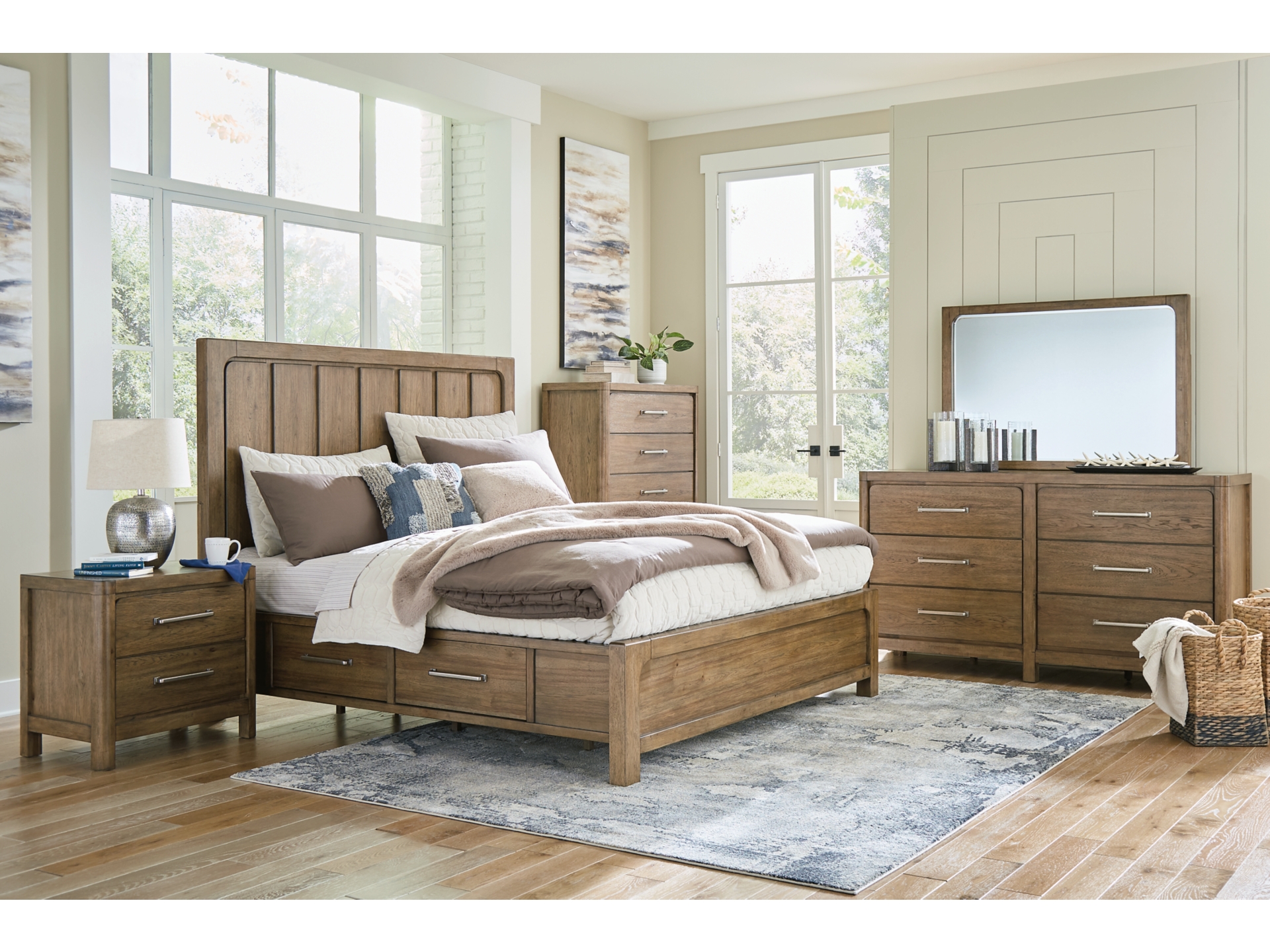Cabalynn Bed with Storage