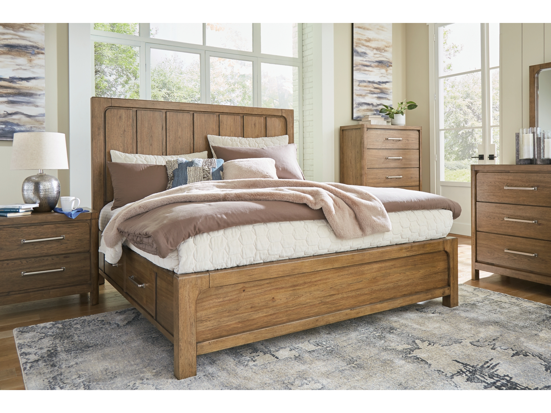 Image 1 of Cabalynn Bed with Storage