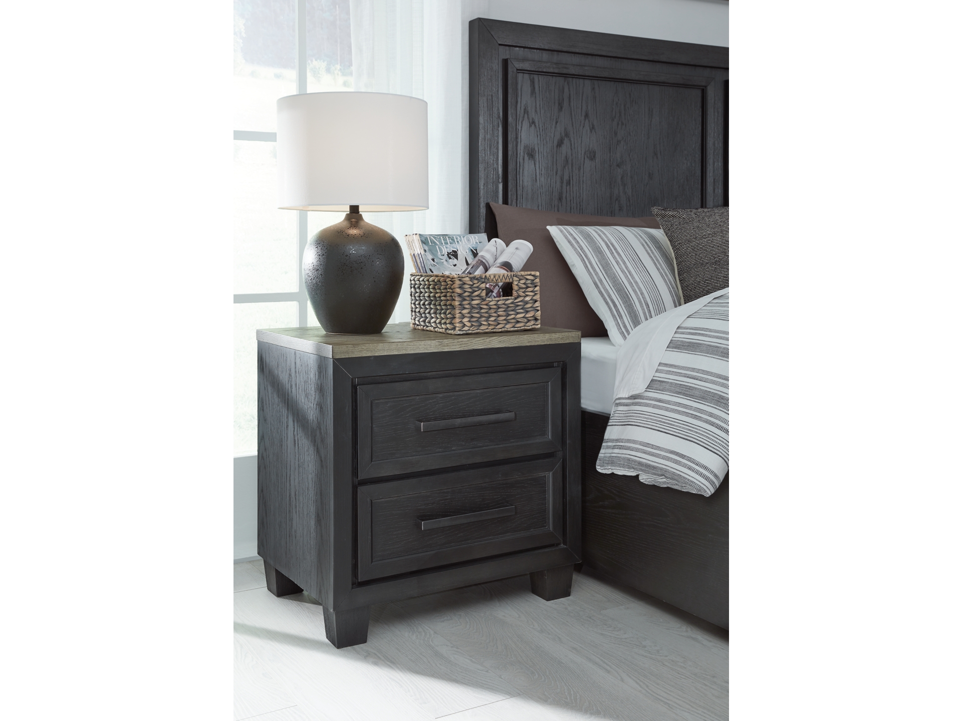 Image 3 of Foyland Panel Storage Bed group