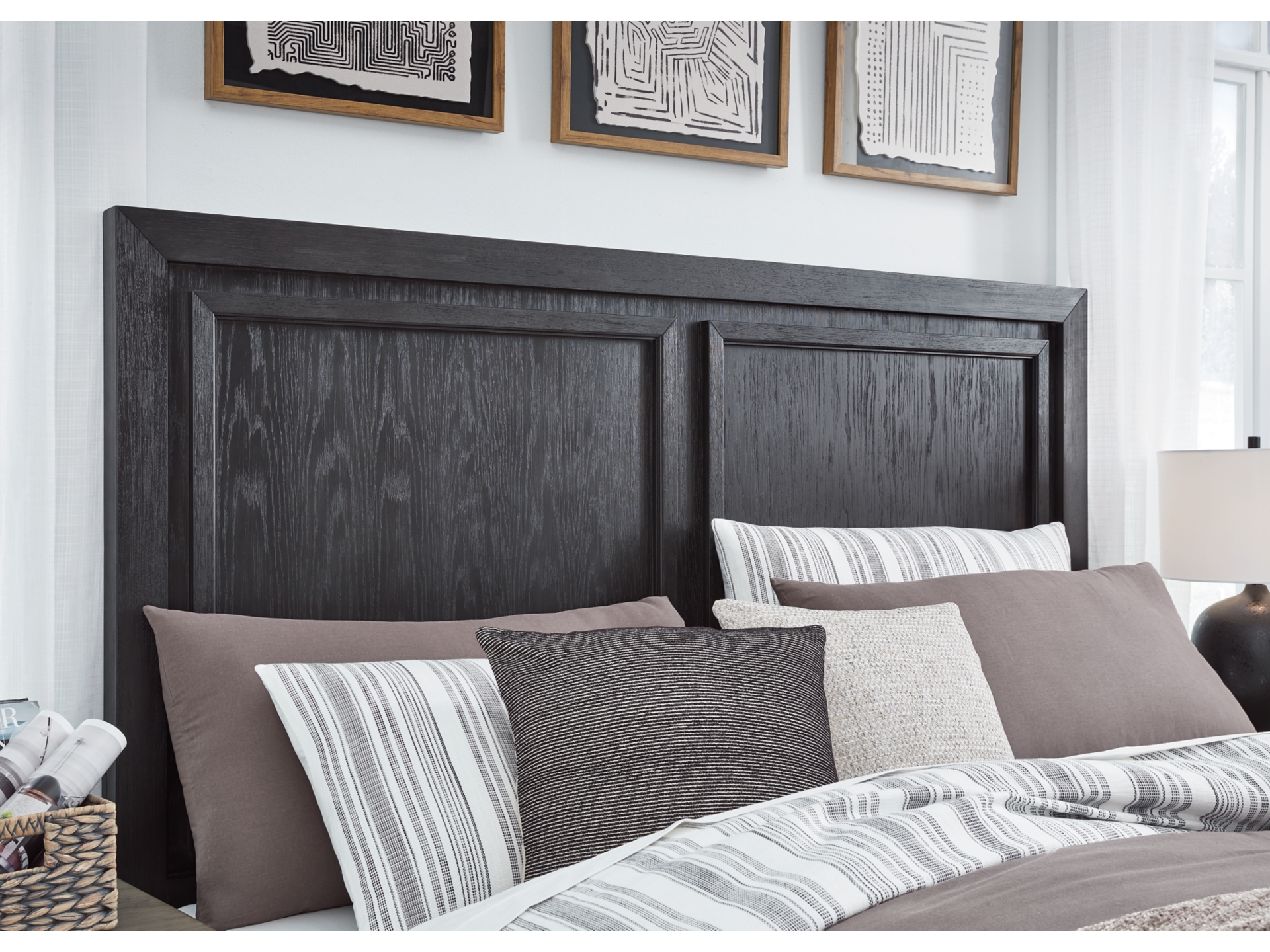 Image 1 of Foyland Panel Storage Bed group