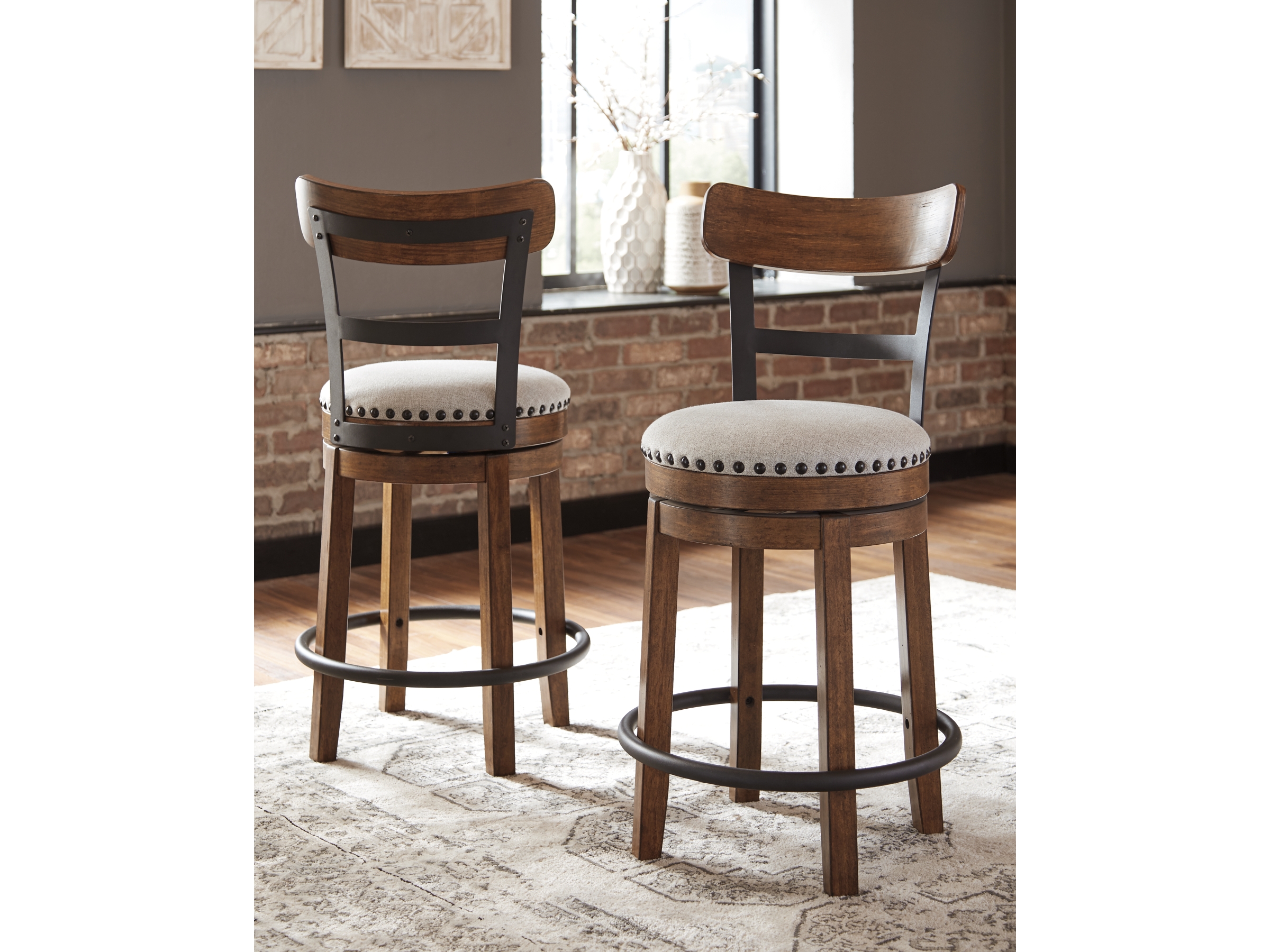 Valebeck Counter Height Upholstered Swivel Bar Stool with Contoured Back