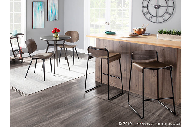 Simplistic, yet stylish the Clara Industrial Round Dinette Table by LumiSource will bring reclaimed-style into your home. The Clara Dinette Table features durable tapered metal legs with a round wood or metal table top. Available in a variety of finishes, choose your preferred color.Industrial styling | Distressed finish | Round metal top | Great for use in small spaces | Seats four comfortably