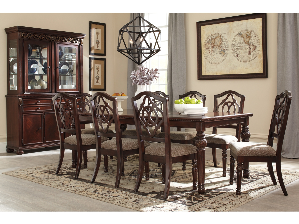 Leahlyn Dining Room Chair Ashley