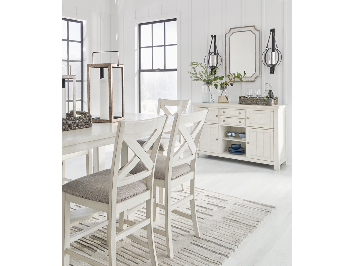 Robbinsdale Dining Server | Ashley