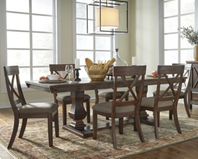 Windville Extendable Dining Table Ashley