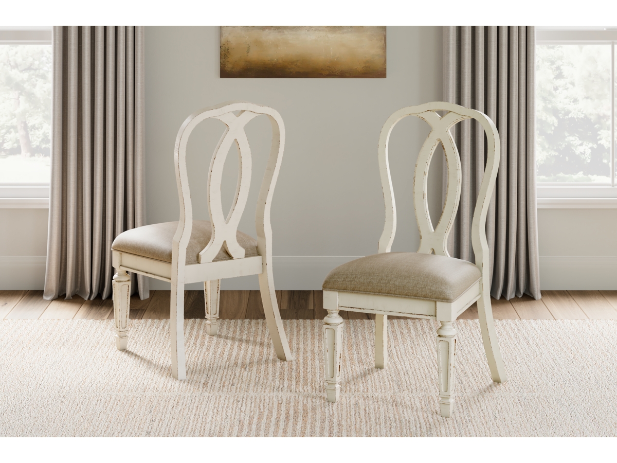 Realyn Ribbon Back Dining Chair Ashley