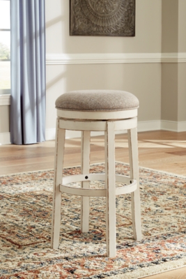 Realyn counter deals height bar stool