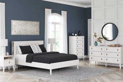 Aprilyn Dresser, , large