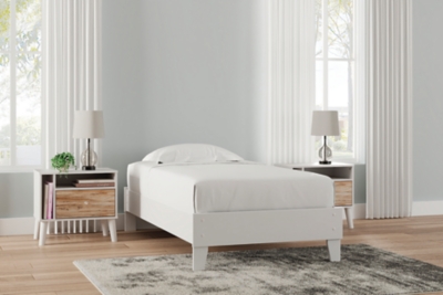 Piperton Twin Platform Bed, White, large