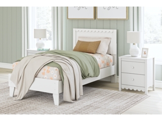 Hallityn Panel Platform Bed