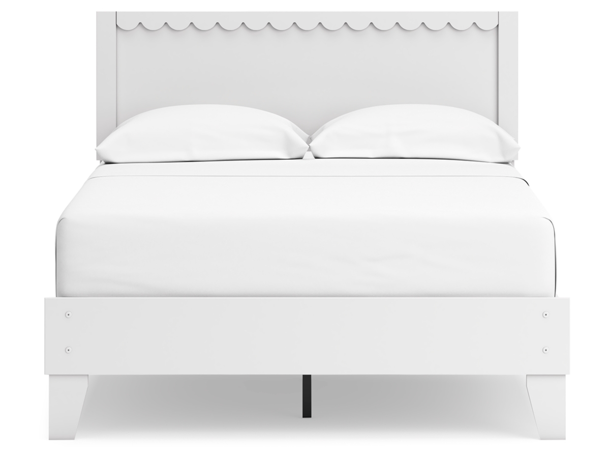 Hallityn Full Panel Platform Bed
