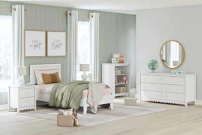 Hallityn Twin Panel Platform Bed, White, large