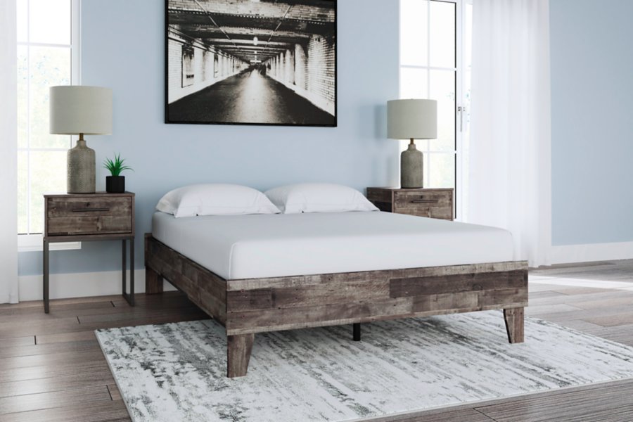 Neilsville Full Platform Bed - image 2