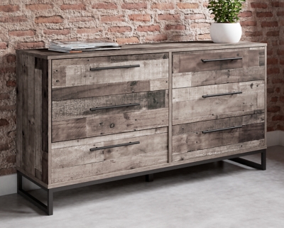 Neilsville Dresser