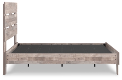 Neilsville Full Panel Platform Bed