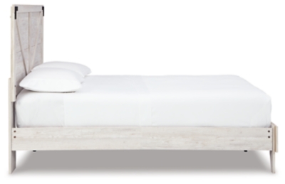 Shawburn Queen Panel Platform Bed