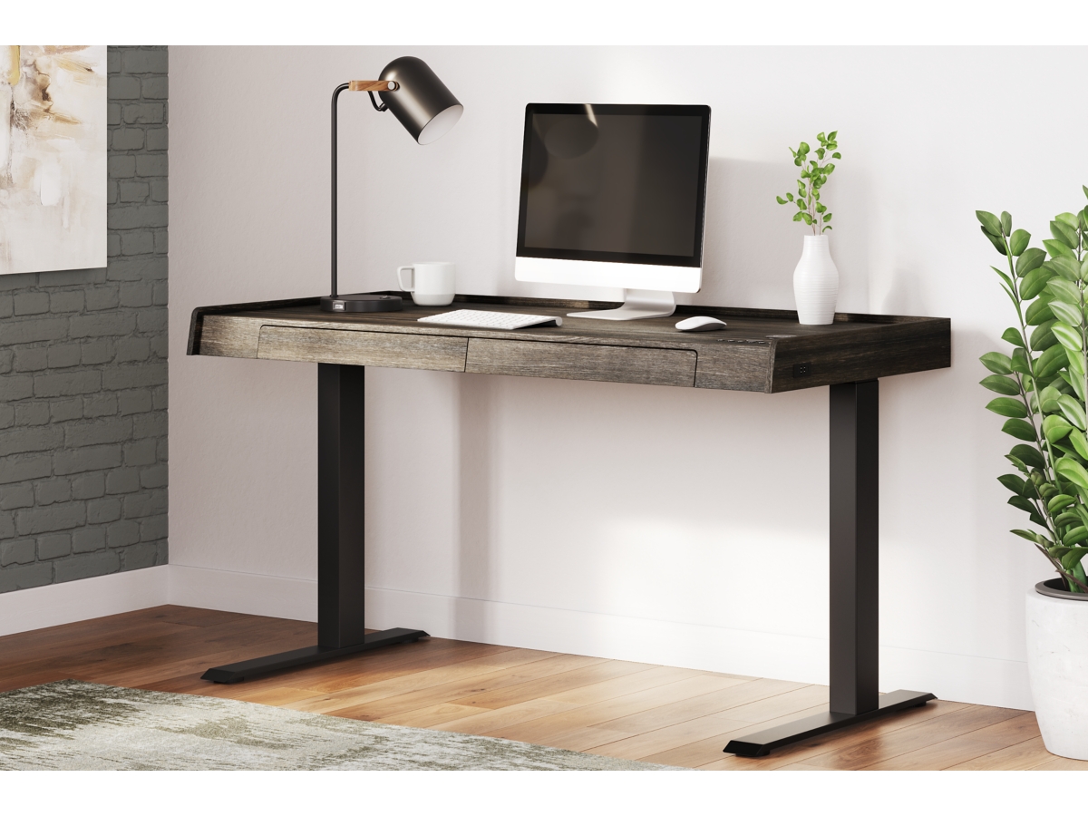 A Massive Adjustable Standing Desk From Scratch