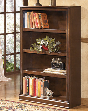 When you mix stately, traditional style with a European flair, you’ve got something special. Case in point: the Hamlyn bookcase. Simply exquisite, it’s bathed in a rich finish for rustic warmth and high-end appeal.Hand-finished | Made of veneers, wood and engineered wood | Assembly required | 3 adjustable shelves | Excluded from promotional discounts and coupons
