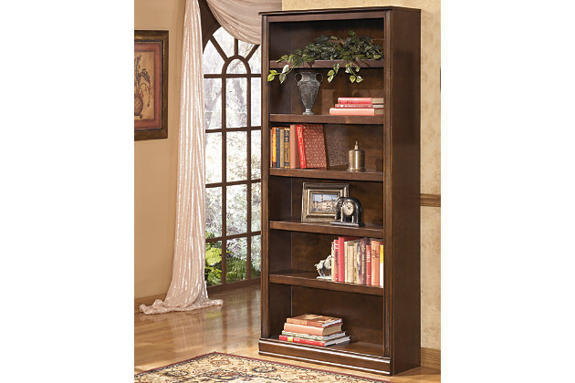 When you mix stately, traditional style with a European flair, you’ve got something special. Case in point: the Hamlyn bookcase. Simply beautiful, it’s bathed in a rich finish for rustic warmth and high-end appeal.Hand-finished | Made of veneers, wood and engineered wood | Assembly required | 5 adjustable shelves | Excluded from promotional discounts and coupons