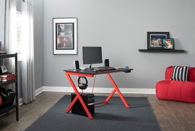 SD Gaming Quest Desk with Charging Station and Headphone Holder, Racing Red/Black