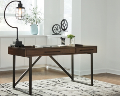 https://ashleyfurniture.scene7.com/is/image/AshleyFurniture/H633-34-10x8-CROP?$AFHS-Grid-1X$