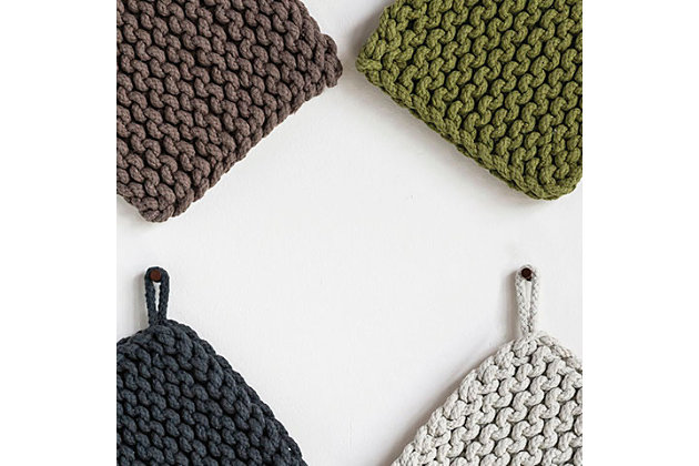 This 4-piece square pot holder set is hot stuff. Its cotton crocheted weave is loaded with feel-good texture. Four assorted hues mix it up in style. You'll be proud to have these pot holders on display and at the ready.Set of 4 | Made of crocheted cotton | In various colors | 8" square pot holders