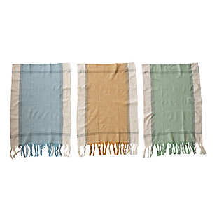 These tea towels are the perfect decoration in any kitchen. The cotton material makes them ideal for washing dishes, while their fringe detailing adds extra flair. The tea towels come in a set of three different colors.Set of 3 | Made of 100% cotton | Blue, orange and green | Machine wash | Imported