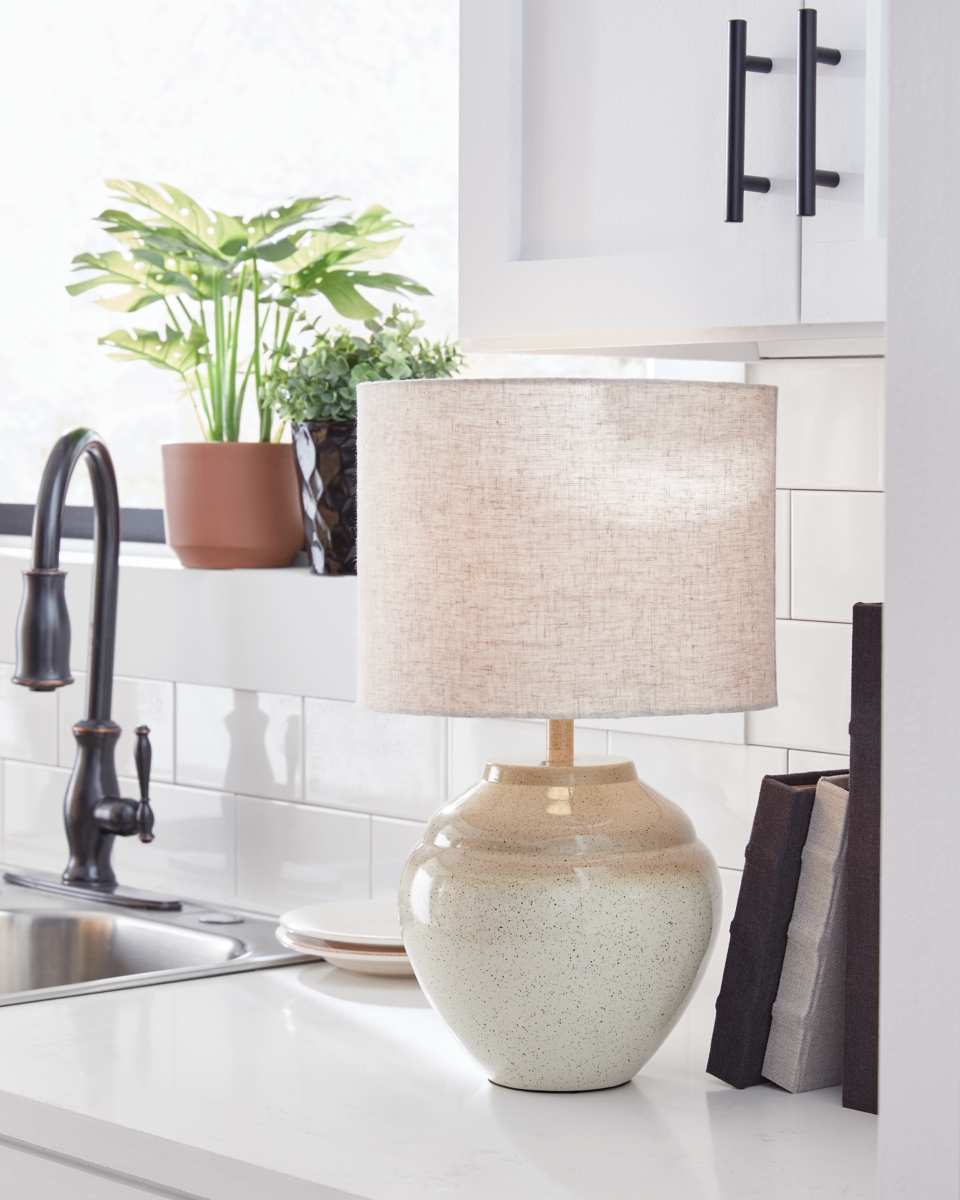 L200204 Waldish Image