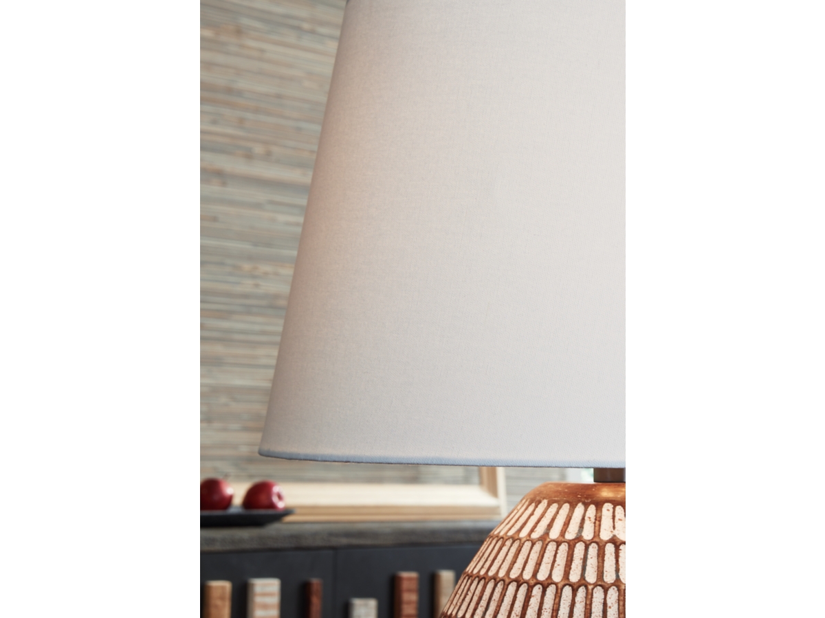 Darrich Table Lamp | Ashley