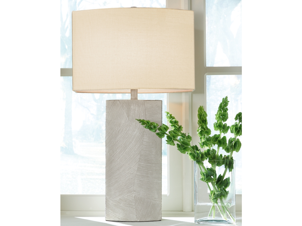 Bradard Table Lamp | Ashley