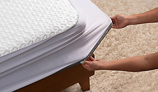 Keep your cool all night long with the Ver-Tex® 6.0 Performance queen mattress protector. Crafted with Ver-Tex climate control fabric, it provides instant heat deflection while remaining cool to the touch. The result: a truly comfortable sleep experience that naturally helps regulate your body temperature for maximum recovery and rejuvenation. The flexible cushioning layer dynamically responds to your motion and boosts air circulation to keep you cool, while the waterproof invisible barrier repels liquids so you can truly rest easy.Queen mattress protector | Made of polyester/polyethylene/spandex with polyurethane laminate; polyester/spandex skirt | Ver-Tex climate control fabric provides instant heat deflection and cool-to-the-touch comfort for natural temperature regulation | Secure fit and grip/flexible cushioning layer dynamically responds to your motion and boosts air circulation | Breathable/invisible waterproof barrier protects your mattress without affecting the feel of your mattress | Performance fabric blocks pet dander and dust mites; resists stains and fluids; reduces allergens | 10-year warranty | Machine washable | Ships directly from third party vendor. See Warranty Information page for terms & conditions.