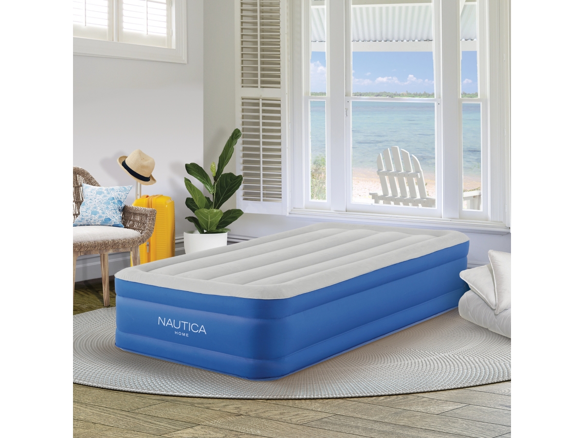 Blow up mattress with pillow top best sale