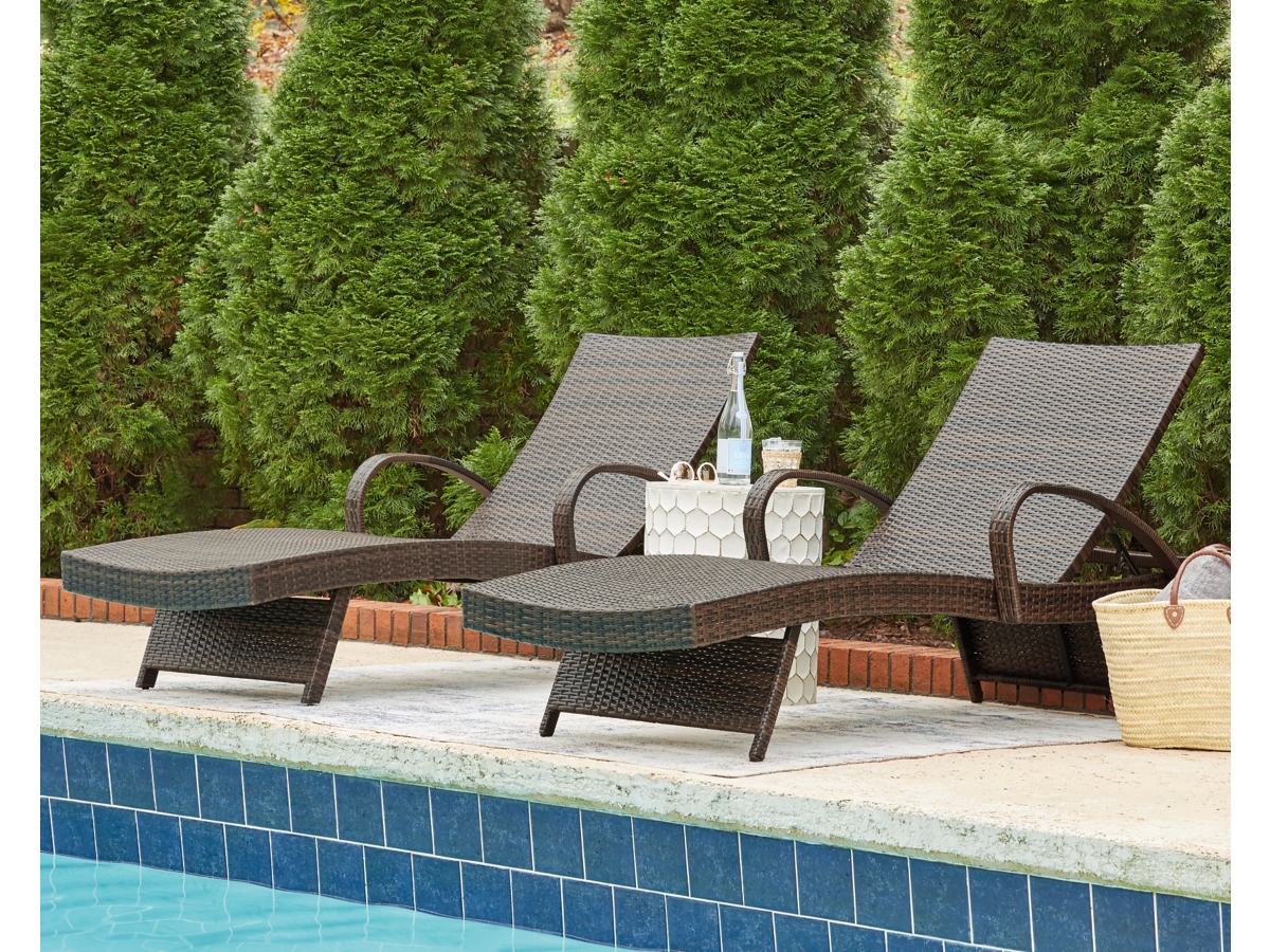 Kantana Outdoor Chaise Lounge Set of 2 Ashley