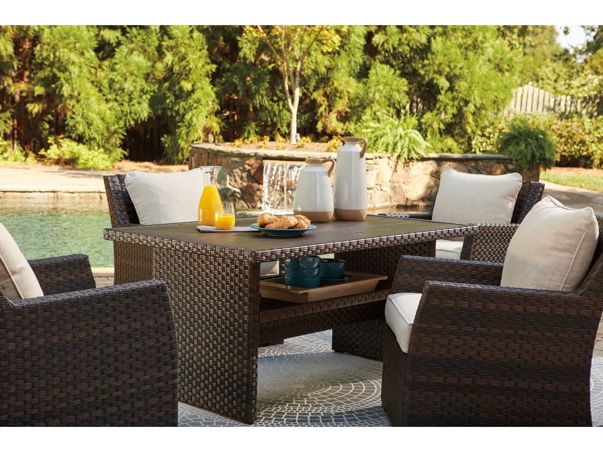 Easy Isle Outdoor Multi Use Table