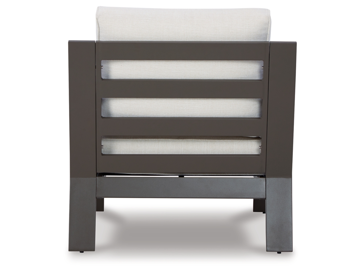 Tropicava Outdoor Lounge Chair with Nuvella Cushion | Ashley