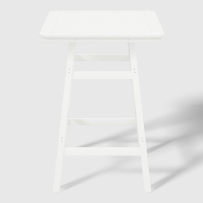 Close view of table top edge