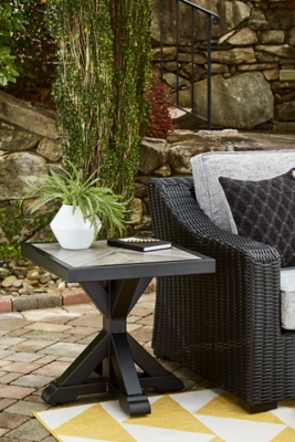 Beachcroft Outdoor End Table, Black/Light Gray