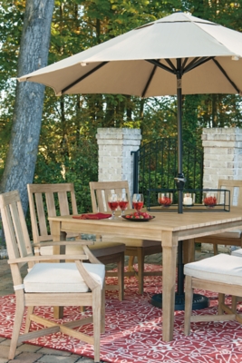 outdoor high top table with umbrella