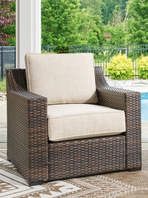 P814-820 Wellingtons Peak Outdoor Lounge Chair with Cushion sku P814-820